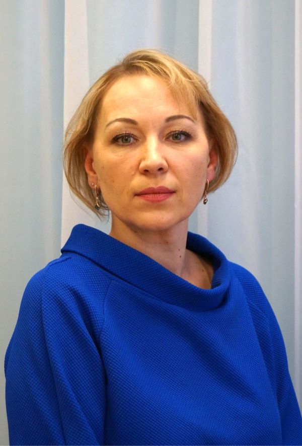 Учитель-логопед Шестакова  Елена Александровна.